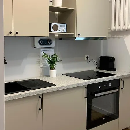 3-Room Apartment, City Center, Netflix & Wifi Grodzisk Mazowiecki Exterior photo