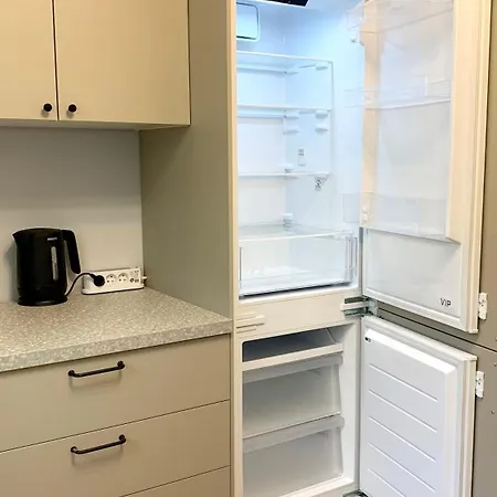 3-Room Apartment, City Center, Netflix & Wifi Grodzisk Mazowiecki Exterior photo