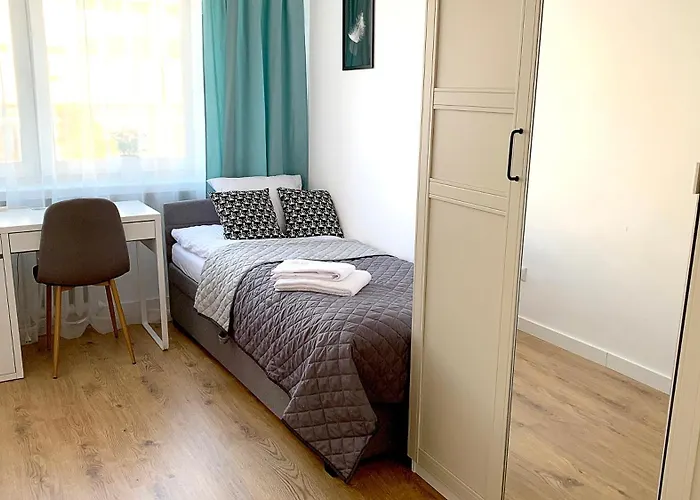 3-Room Apartment, City Center, Netflix & Wifi