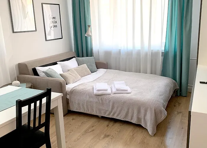 3-Room Apartment, City Center, Netflix & Wifi
